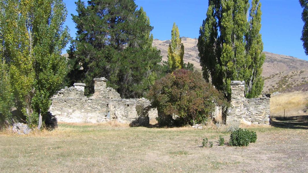 The old Lindis Hotel