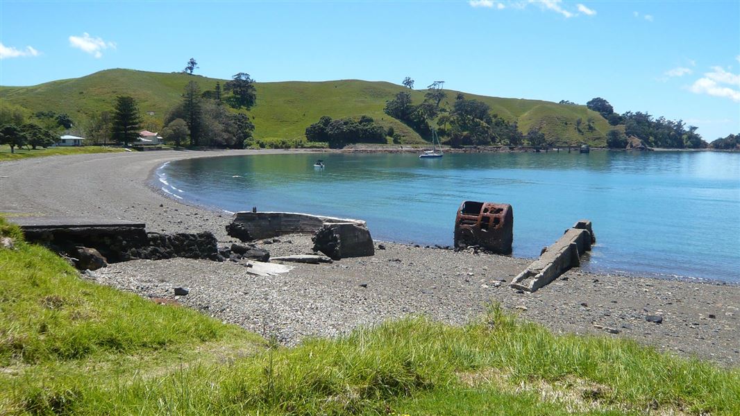 Home Bay, Motutapu Island. 