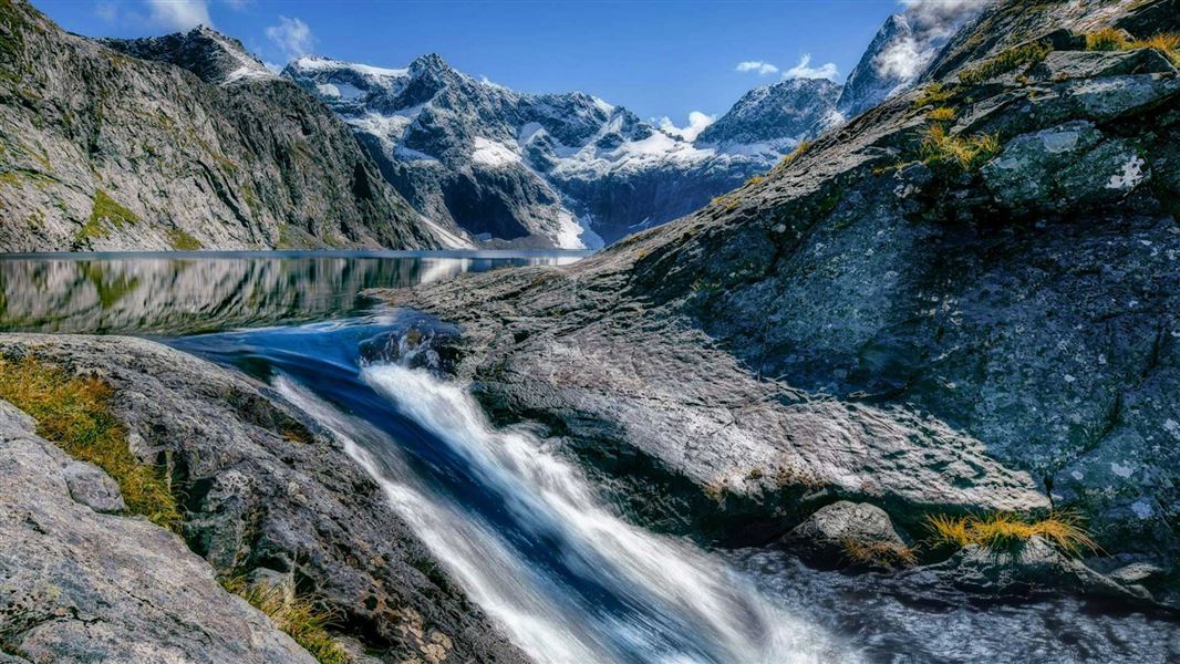 Mountain lake in Fiordland National Park. 