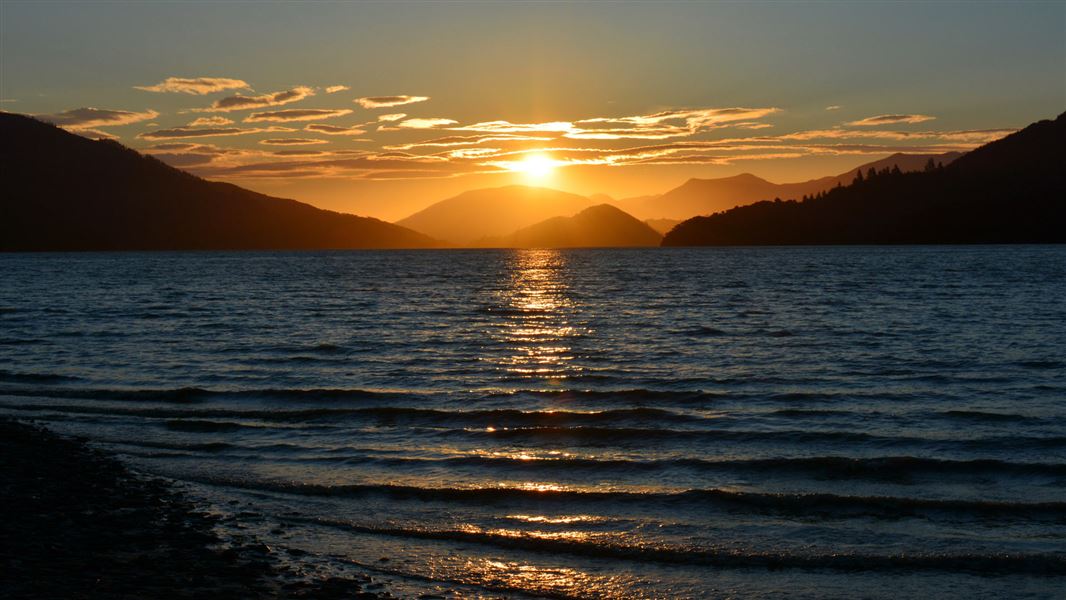 Sunset view from Kenepuru Head. 