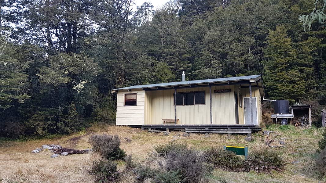 Ada Pass Hut