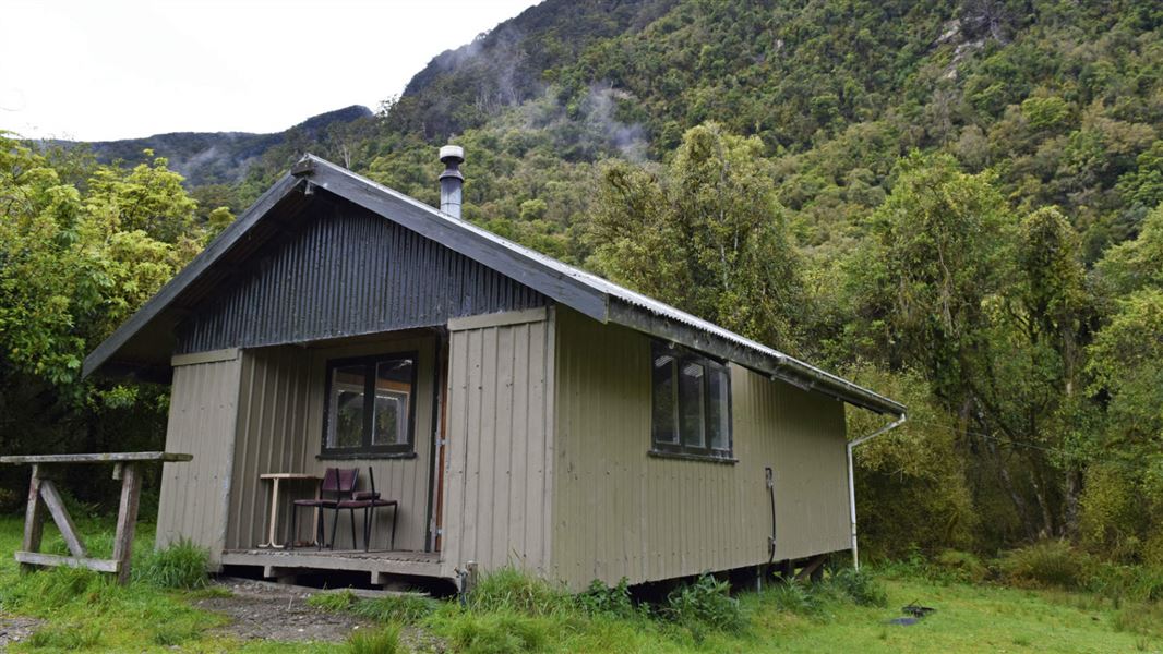 Teal Bay hut.