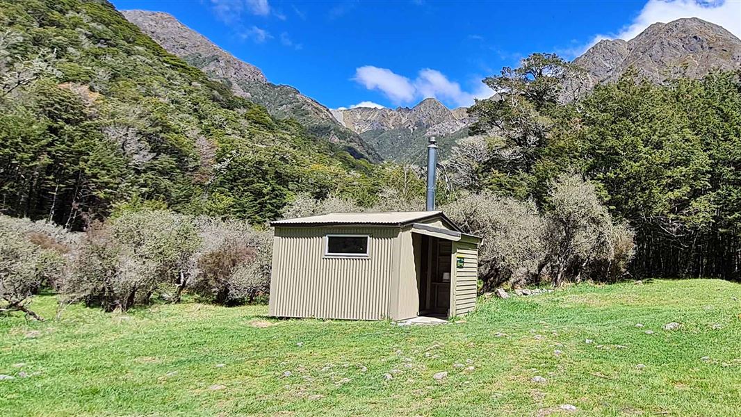 Connors Creek Hut. 