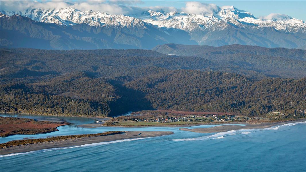 View of the Ōkārito from above. 