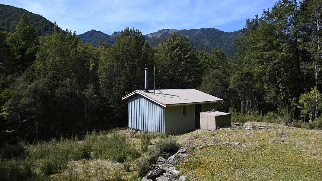 Anatoki Forks Hut