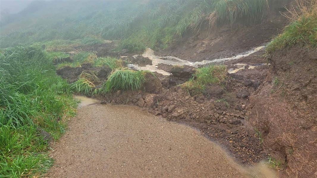 Slips at Tunnel Beach Dunedin 