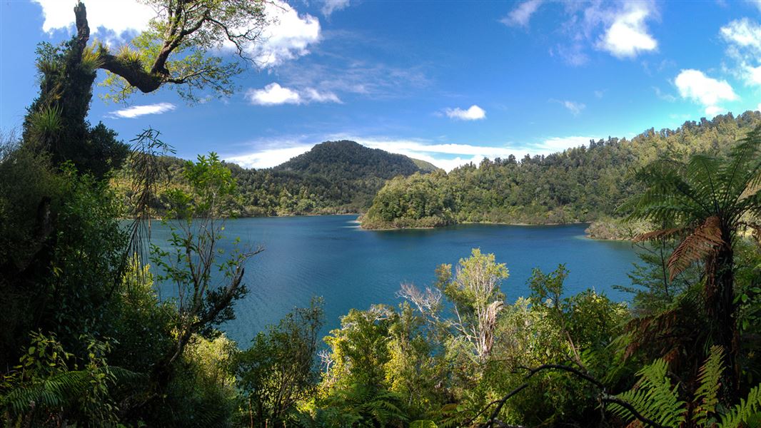 Lake Waikaremoana. 