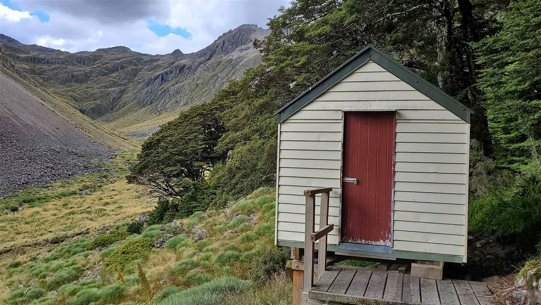 Bull Paddock Creek Hut