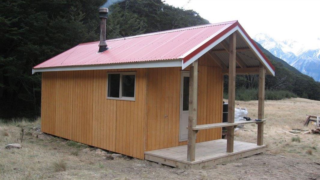 Huxley Forks Hut.