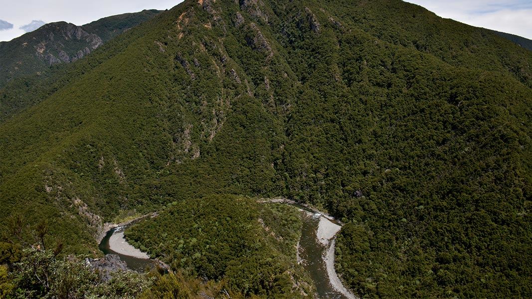 Oxbow in Ngaruroro River at the base of Te Manihi, photo taken from Mt Kuripapango track 