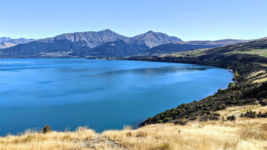 View over Lake Wakatipu towards Queenstown. 