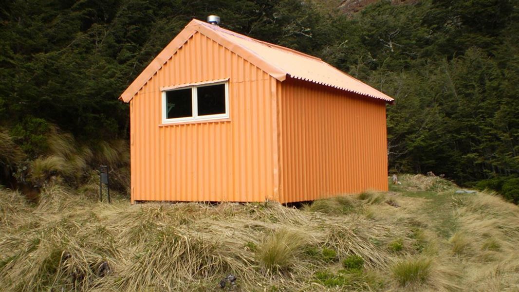 Back ridge hut, Hawkes Bay.