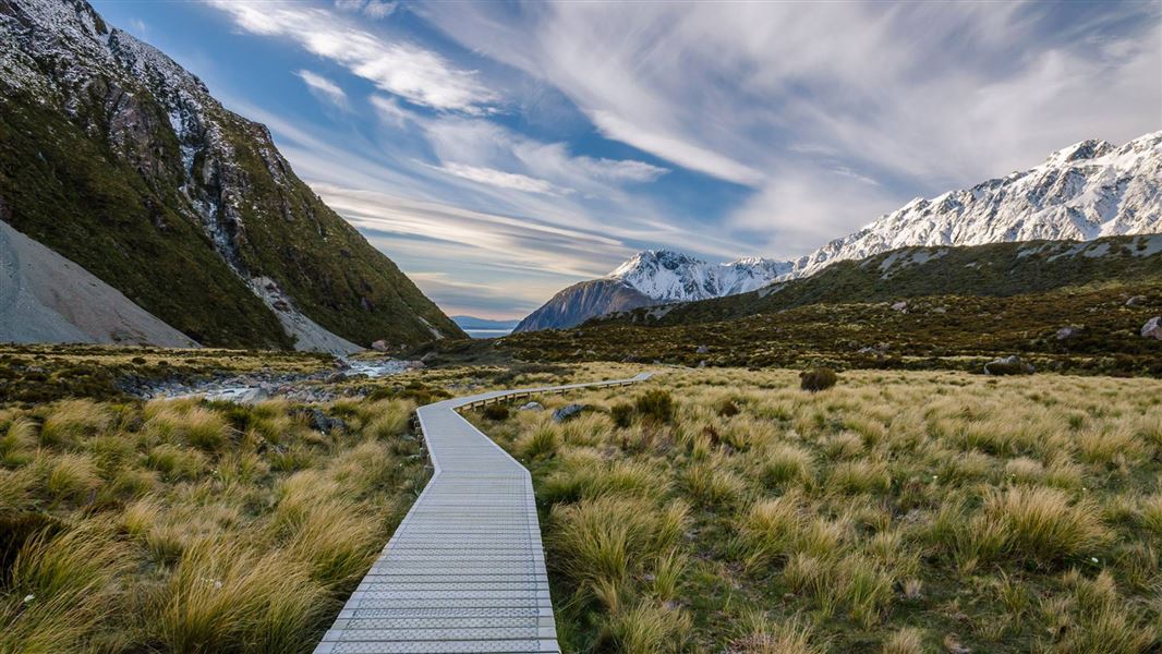 Walks for families in Aoraki/Mount Cook: Aoraki/Mount Cook tracks and walks