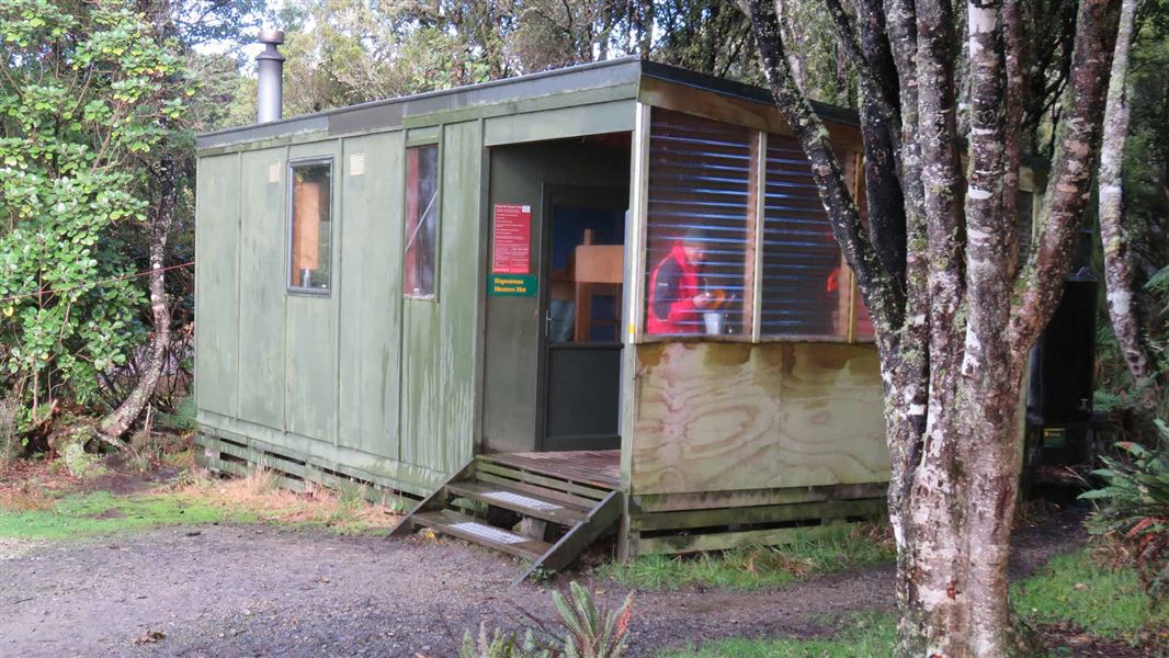 Hapuatuna Hunters Hut.