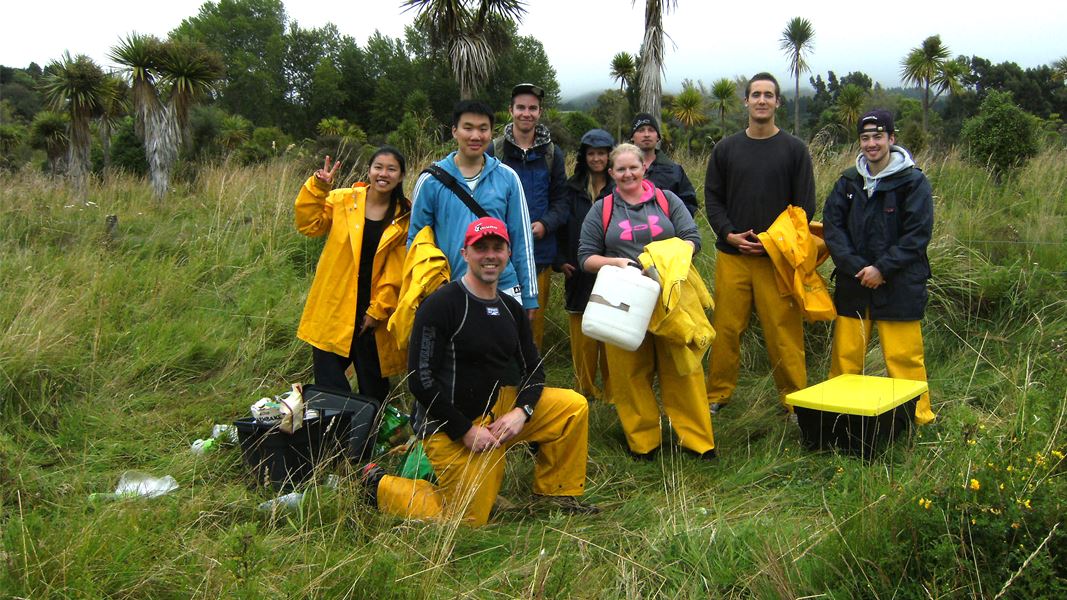 Scarfie army Taiaroa head.