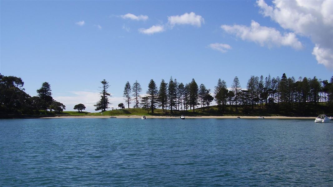 Boats at Motuihe. 