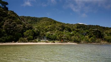 Awaroa Campsite — photo 3